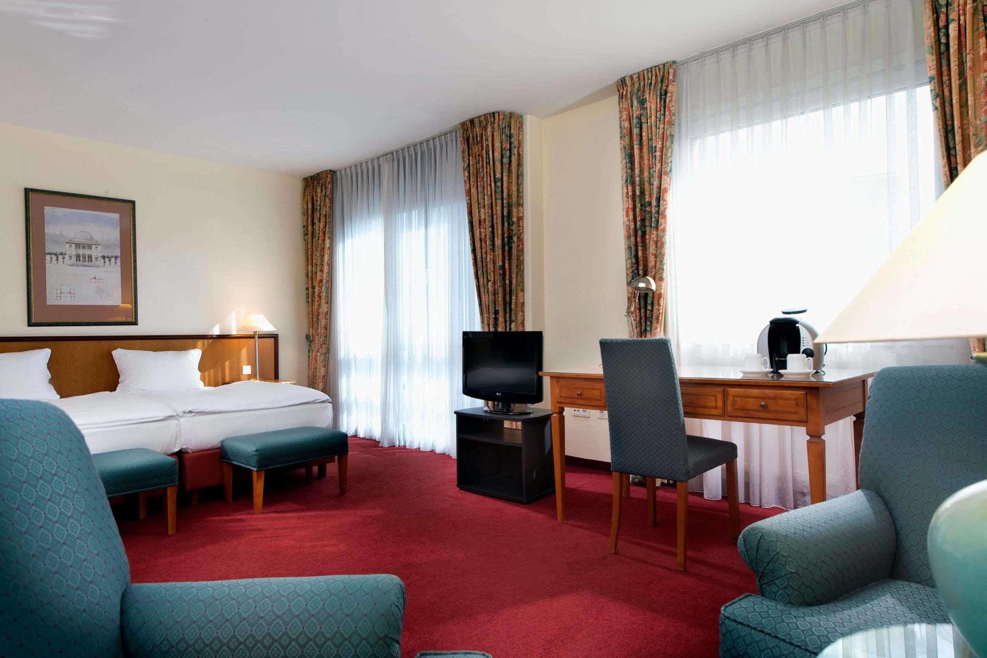 Hotel Wyndham Garden Berlin 4*
